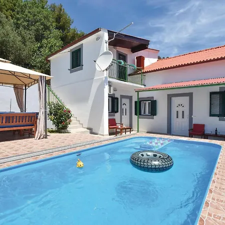 Beautiful In With House Sea View Klis