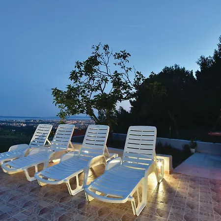 Beautiful In With House Sea View Holiday home *